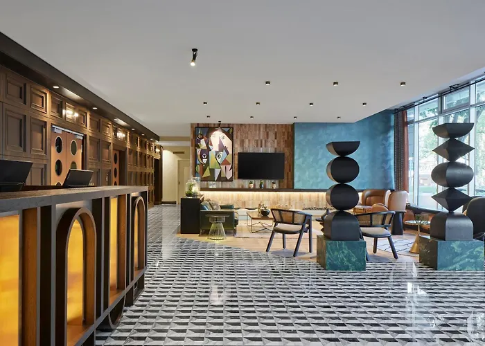 Titanic Comfort Kurfuerstendamm Berlin
